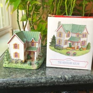 Liberty Falls Collection CO Henshaw House AH181